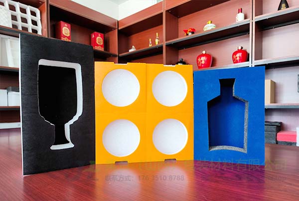 供應汾陽珍珠棉提供各種酒類珍珠棉托盤珍珠棉內(nèi)襯設計制作廠家直銷