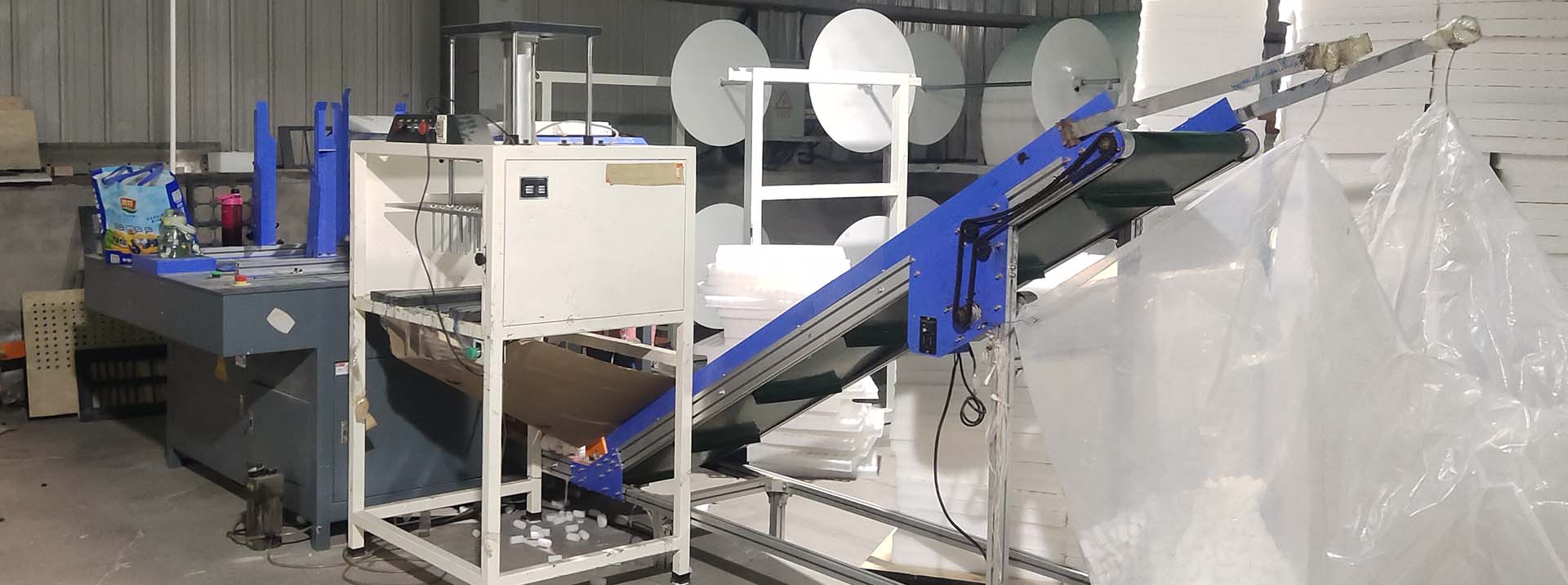 珍珠棉全自動(dòng)排廢機(jī)