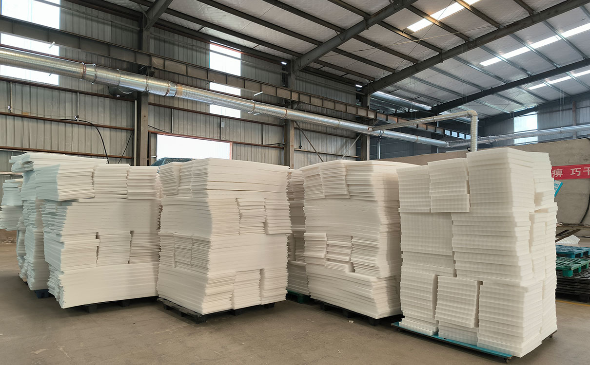 珍珠棉托盤(pán), EPE珍珠棉片, EPE水果托, EPE珍珠棉卷棉, EPE珍珠棉雞蛋托, 高密度EPE珍珠棉, 供應(yīng)鄉(xiāng)寧珍珠棉EPE