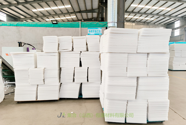 古交珍珠棉板-太原珍珠棉廠家專業(yè)生產(chǎn)珍珠棉板、珍珠棉板材、高密度珍珠棉板材品質(zhì)無憂