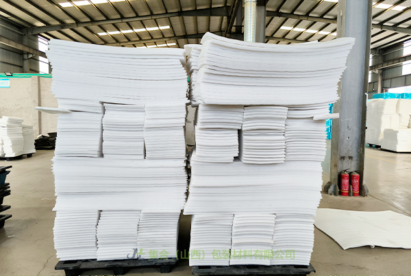 靈丘珍珠棉板材-珍珠棉源頭生產(chǎn)廠家專業(yè)生產(chǎn)珍珠棉板、珍珠棉板材、黑色珍珠棉板材源頭工廠