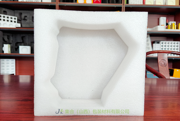 石樓珍珠棉盒-珍珠棉廠家專業(yè)生產(chǎn)EPE禮盒內(nèi)襯、EPE珍珠棉盒、EPE珍珠棉禮盒內(nèi)襯優(yōu)質(zhì)實惠