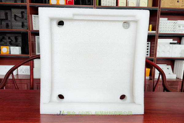 清徐珍珠棉盒-集合包裝專業(yè)生產(chǎn)珍珠棉禮盒內(nèi)襯、EPE珍珠棉盒、EPE珍珠棉禮盒內(nèi)襯品質(zhì)上乘