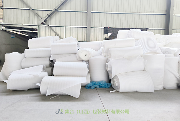 忻府區(qū)珍珠棉卷材-山西珍珠棉廠專業(yè)生產(chǎn)珍珠棉卷棉、珍珠棉保溫卷棉、珍珠棉大棚保溫卷棉廠家直供