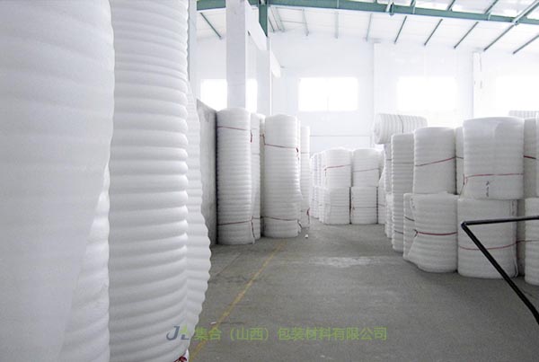 城區(qū)珍珠棉卷材-珍珠棉廠家專業(yè)生產(chǎn)珍珠棉卷棉、EPE卷棉、EPE珍珠棉卷棉源頭工廠