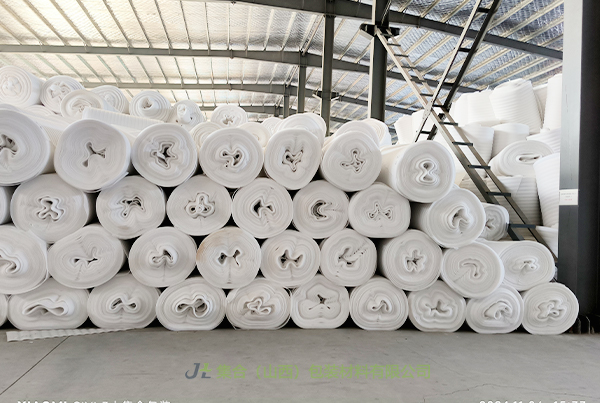 EPE珍珠棉片, 珍珠棉板, 貼紙EPE板材, 復(fù)合EPE珍珠棉板材, XPE復(fù)合EPE珍珠棉板材, 沙棘汁珍珠棉內(nèi)襯, 運城珍珠棉