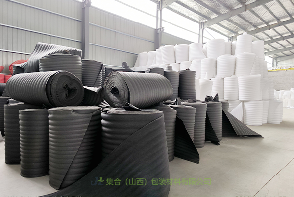 臨汾珍珠棉廠-珍珠棉源頭生產廠家專業(yè)生產高密度EPE板材、白色珍珠棉、IXPE復合珍珠棉板材原廠直銷貨