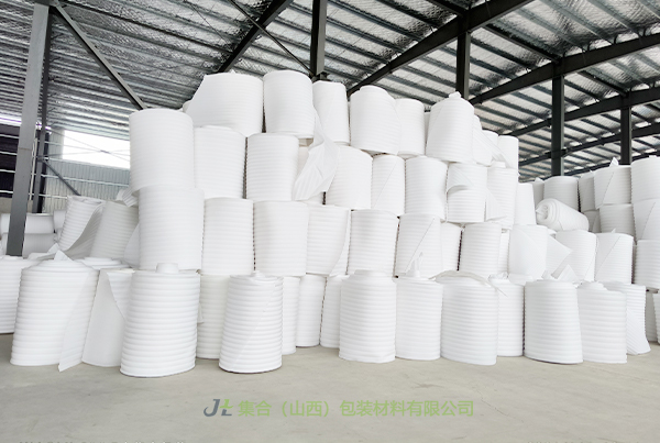 云岡珍珠棉卷材-集合包裝專業(yè)生產(chǎn)EPE卷棉、EPE珍珠棉卷棉、珍珠棉大棚保溫卷棉直銷佳品選