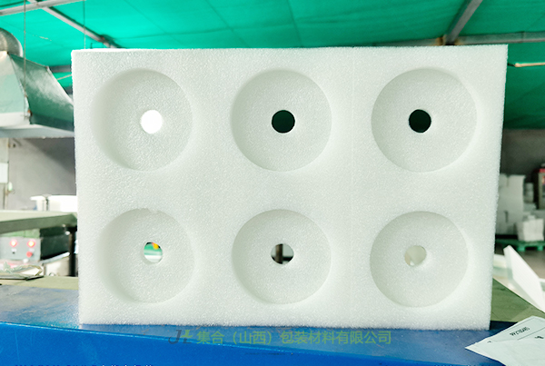 珍珠棉托盤, 珍珠棉支架, 珍珠棉內(nèi)襯, 珍珠棉盒, 珍珠棉水果托, 珍珠棉果托, 古交珍珠棉包裝定制