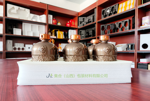 呼市珍珠棉異形定制廠(chǎng)家-山西珍珠棉廠(chǎng)專(zhuān)業(yè)生產(chǎn)XPE復(fù)合EPE珍珠棉板材、珍珠棉電子產(chǎn)品包裝、汽車(chē)電子珍珠棉托盤(pán)直銷(xiāo)優(yōu)質(zhì)品