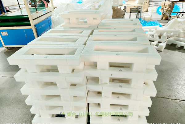 大同珍珠棉支架-珍珠棉廠家專業(yè)生產(chǎn)珍珠棉支架、EPE支架、EPE珍珠棉支架可靠品質(zhì)佳